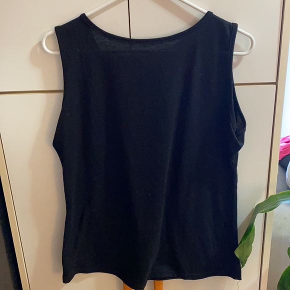 Casual tank top - Picture 2 of 3